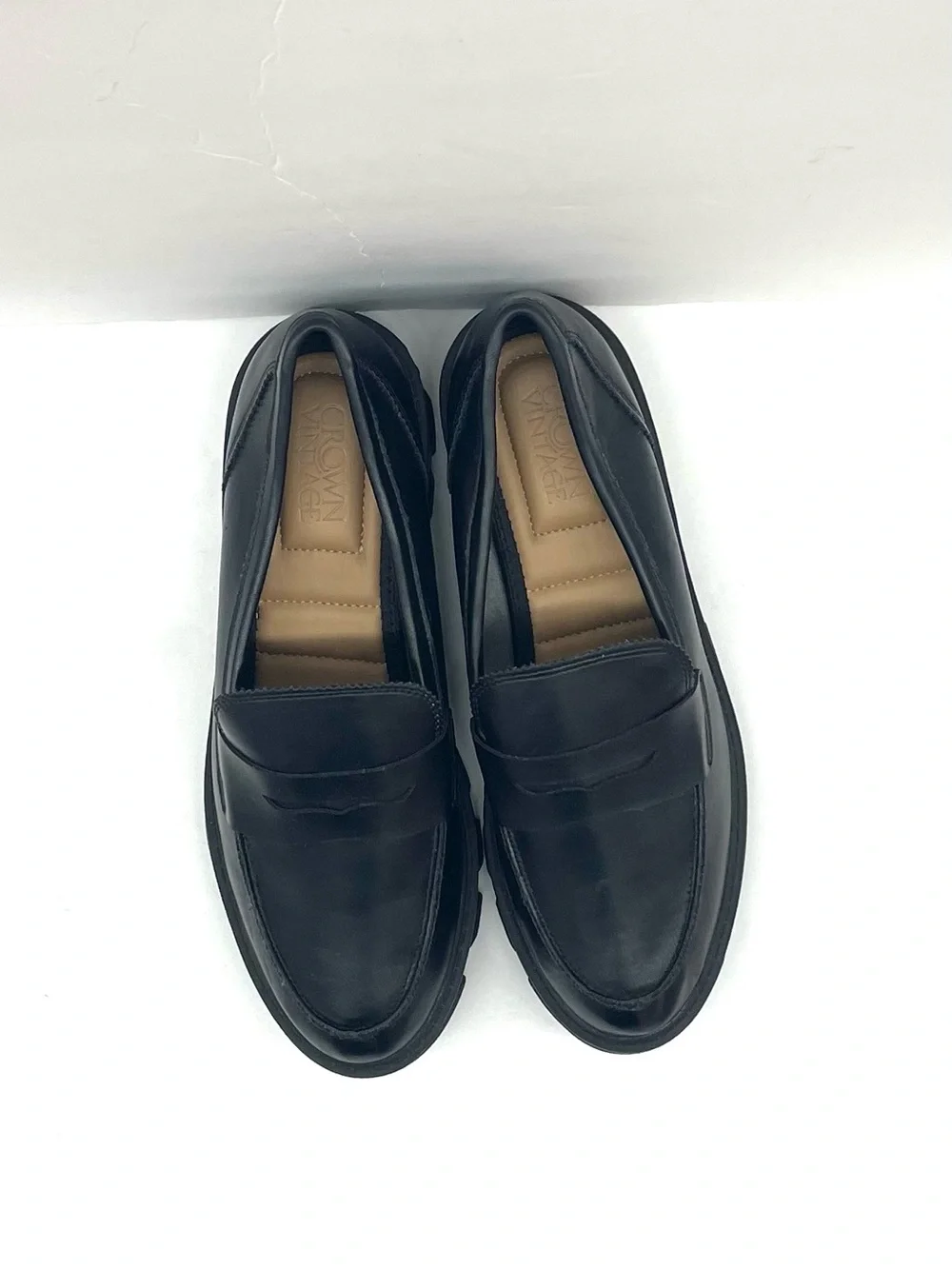 Crown Vintage chunky black loafers Sz 9
